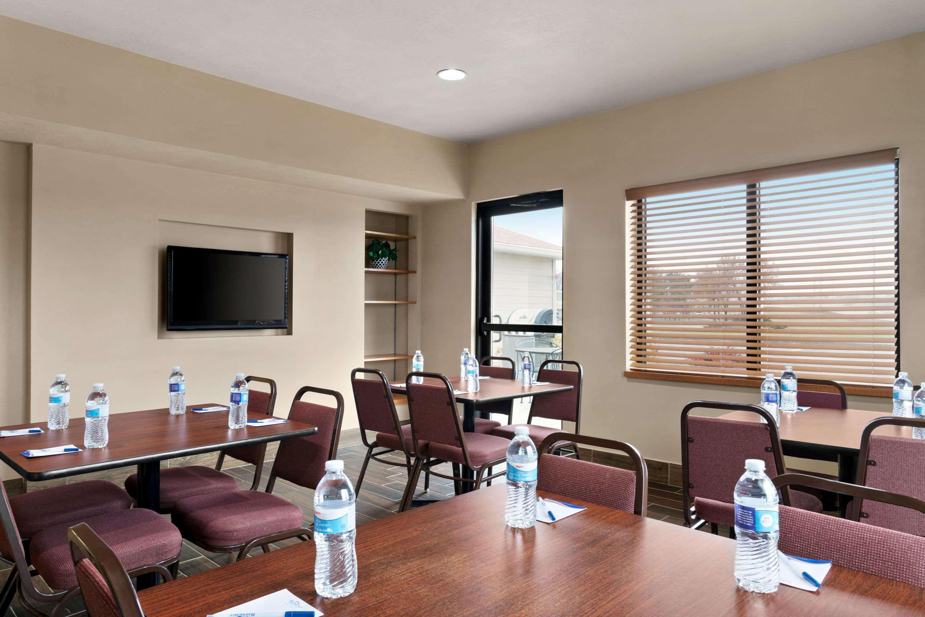 Baymont By Wyndham Sioux Falls North,I-29,Russell St, Airport Extérieur photo